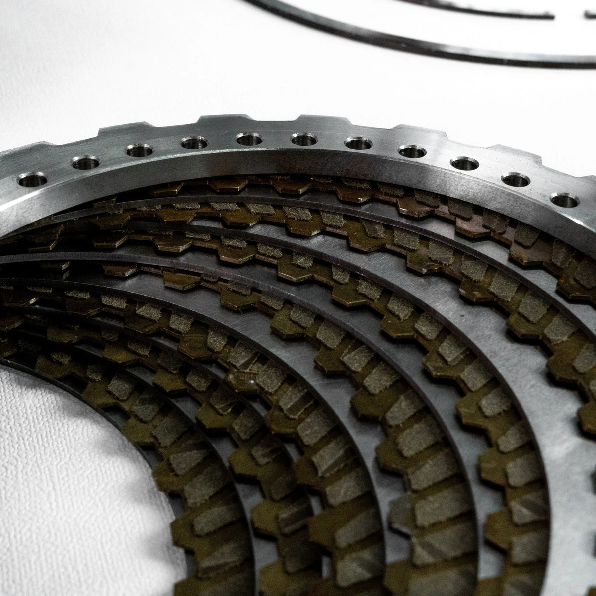 Kit de embreagem DEKA STG3 DQ250 - detalhe usinagem CNC